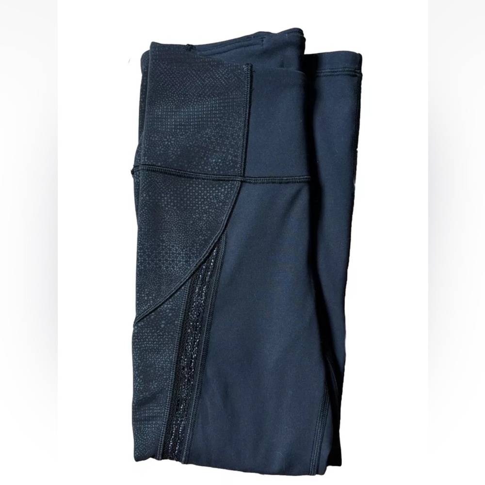 Lululemon Power Lines Crop Leggings Mesh Panels Black Meisai Black White Size 4